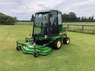 John Deere 1515 Series II