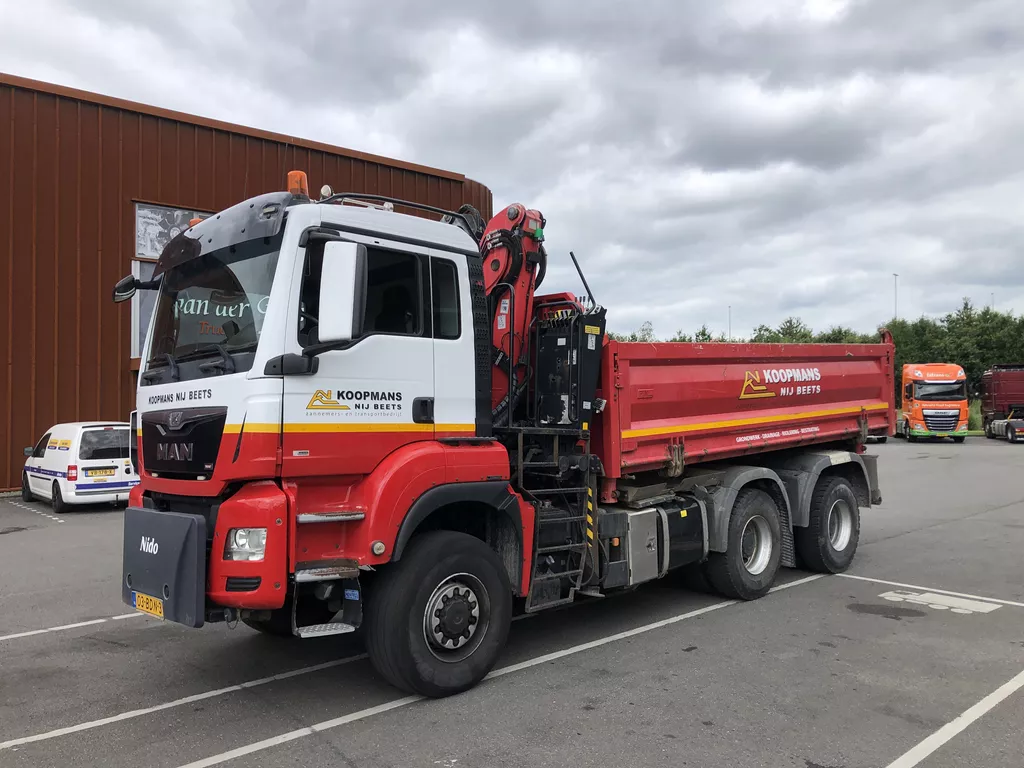 MAN TGS 33.440 6x6 Euro 6 mit Epsilon kran!!!!