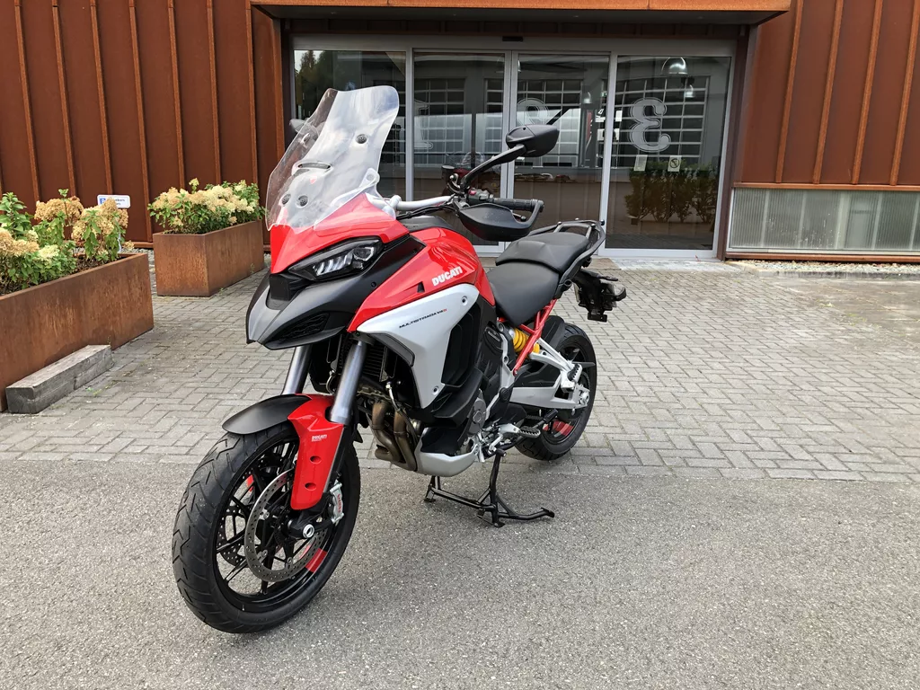 Ducati Multistrada V4S