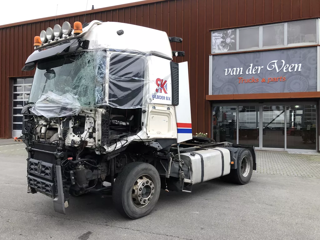 Renault T 440